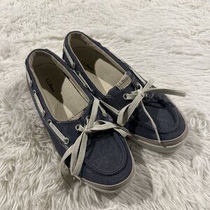 LL Bean womens 7.5 Medium comfort boat shoes blue tie preppy timeless